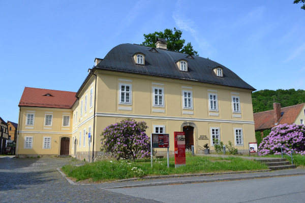 Deutsches Damast- & Frottiermuseum 